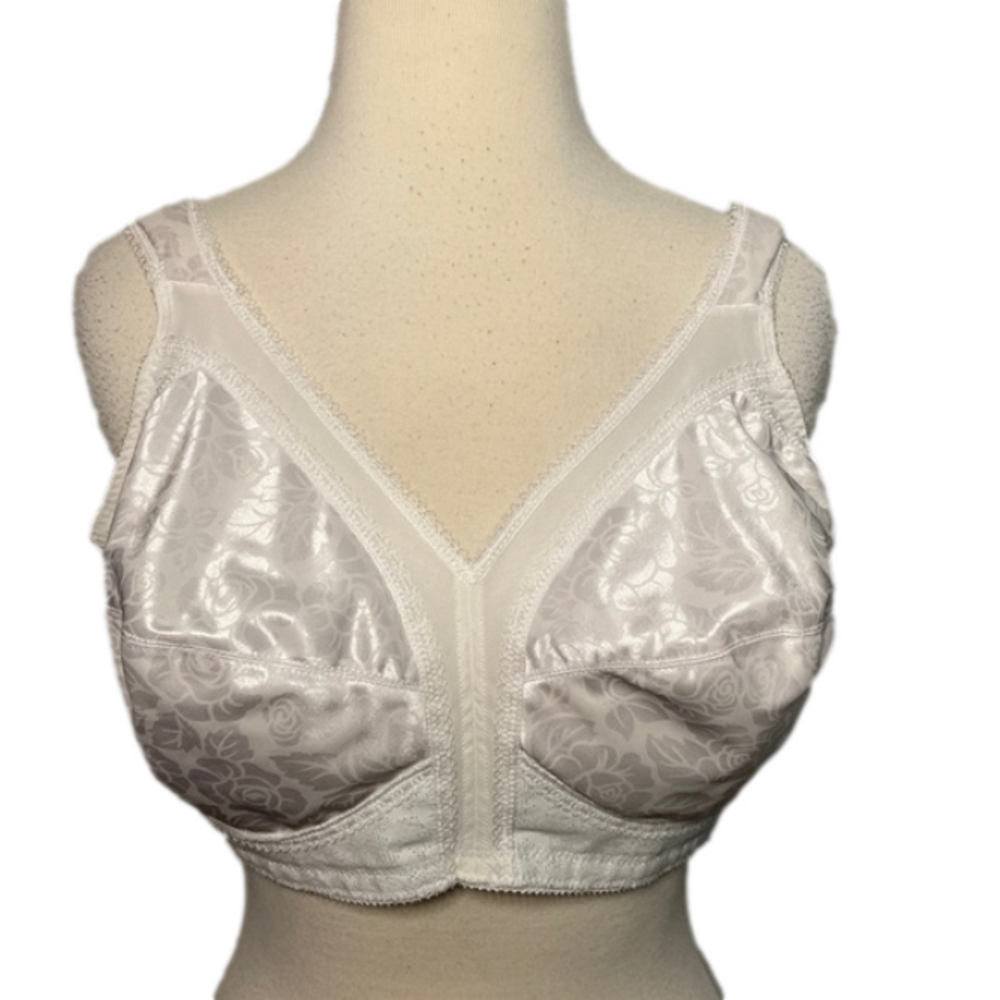Playtex Bra White Comfort Shoulders 40D